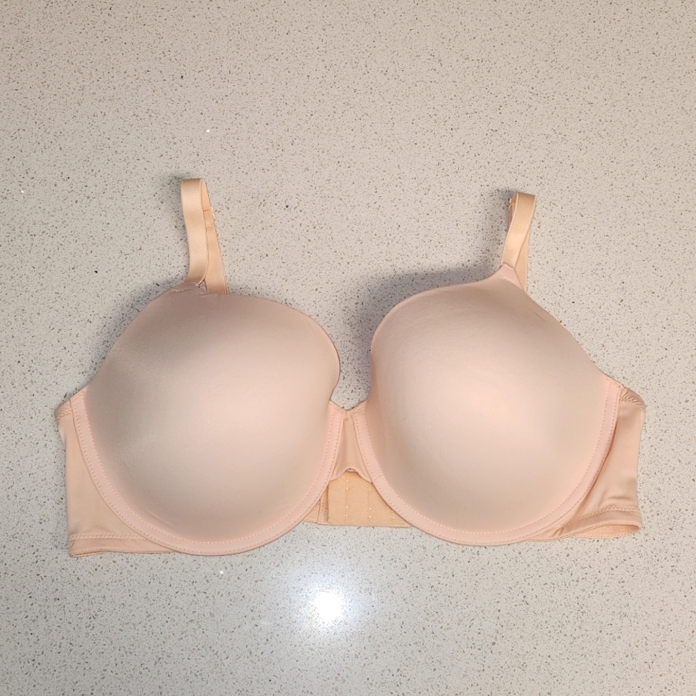 PINK Victoria's Secret NWT Wear Everywhere T-shirt Bra 38DD